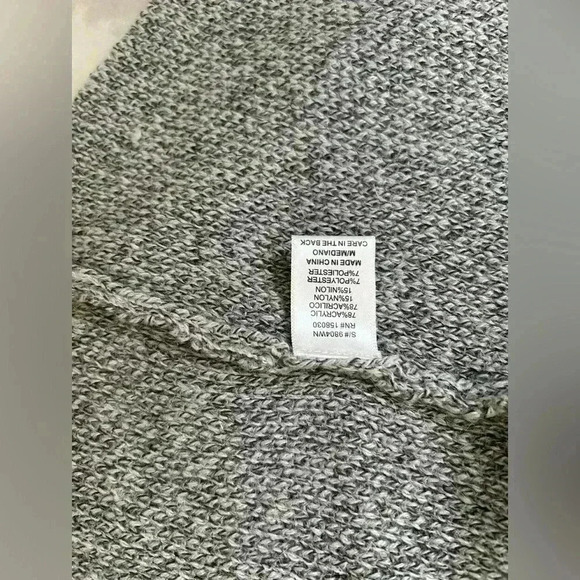 Knitted open front gray cardigan side pockets, buttons details Medium - Picture 6 of 7